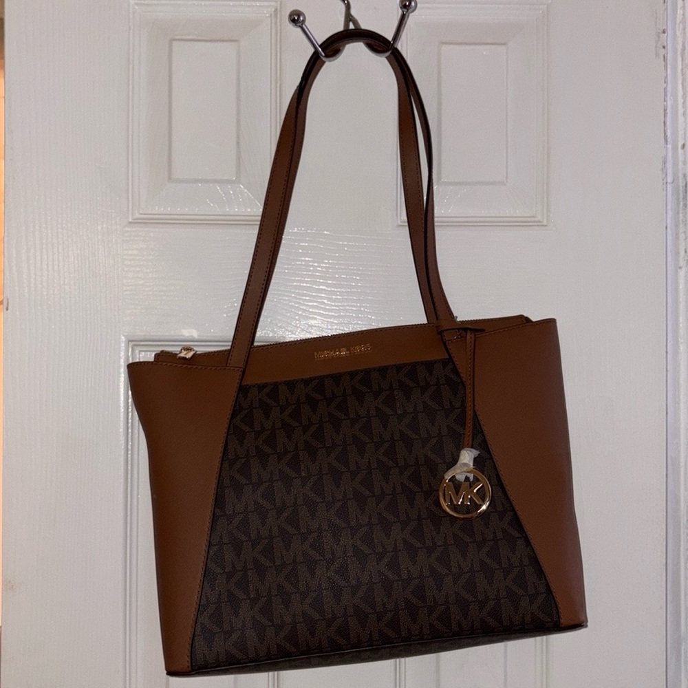 Brand new Michael kors bag